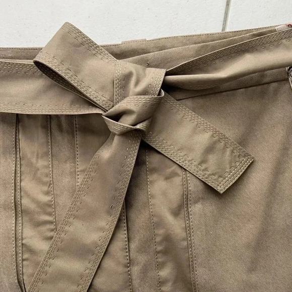 Elie Tahari Devona Skirt‎ Mushroom Women’s Size 8 Belted Side Panels Boho - Picture 7 of 16